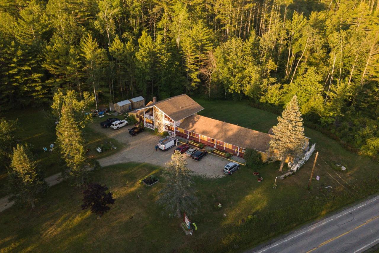 Snowdon Chalet Motel Londonderry Ngoại thất bức ảnh