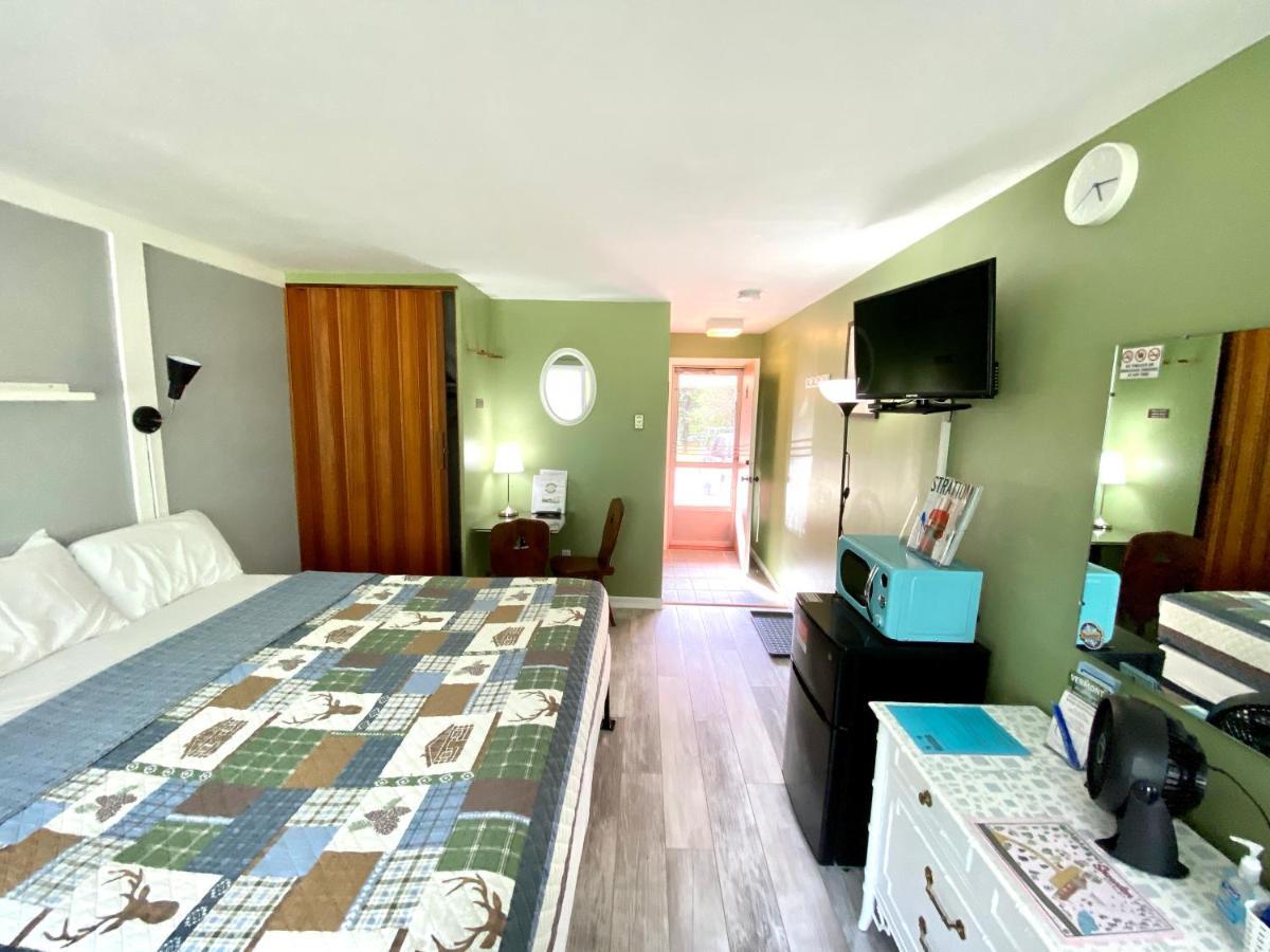 Snowdon Chalet Motel Londonderry Ngoại thất bức ảnh