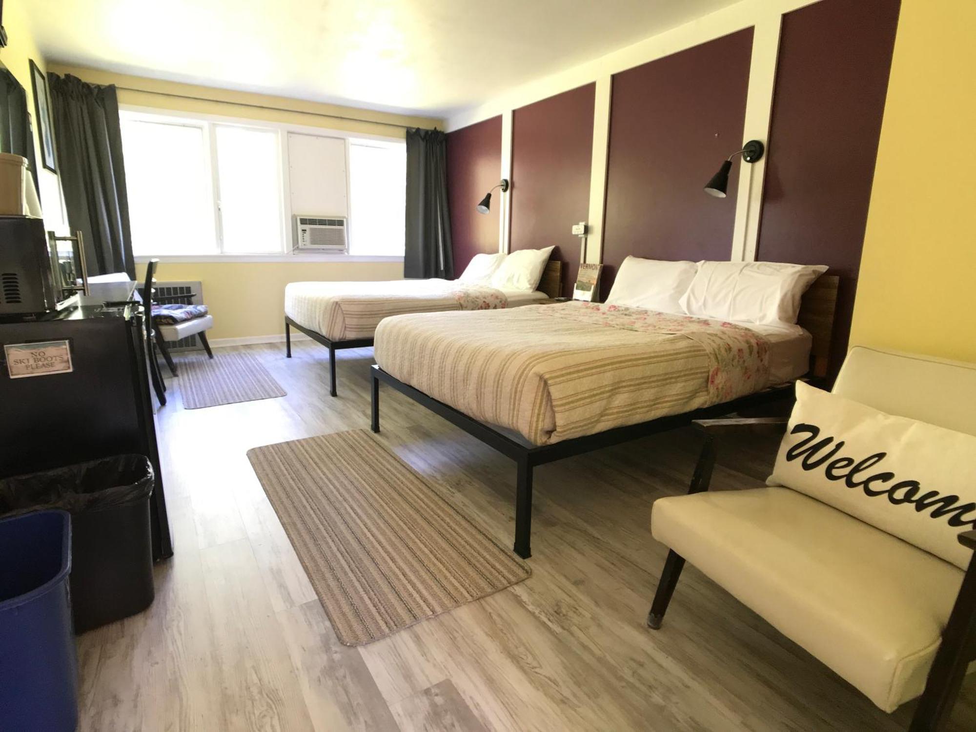 Snowdon Chalet Motel Londonderry Ngoại thất bức ảnh